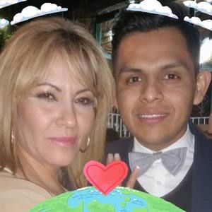 Meet your Posher, Celia